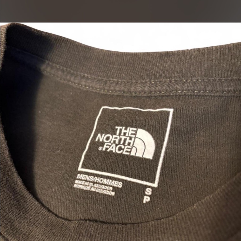 The North Face Men's Green Long Sleeve Shirt - Picture 4 of 5